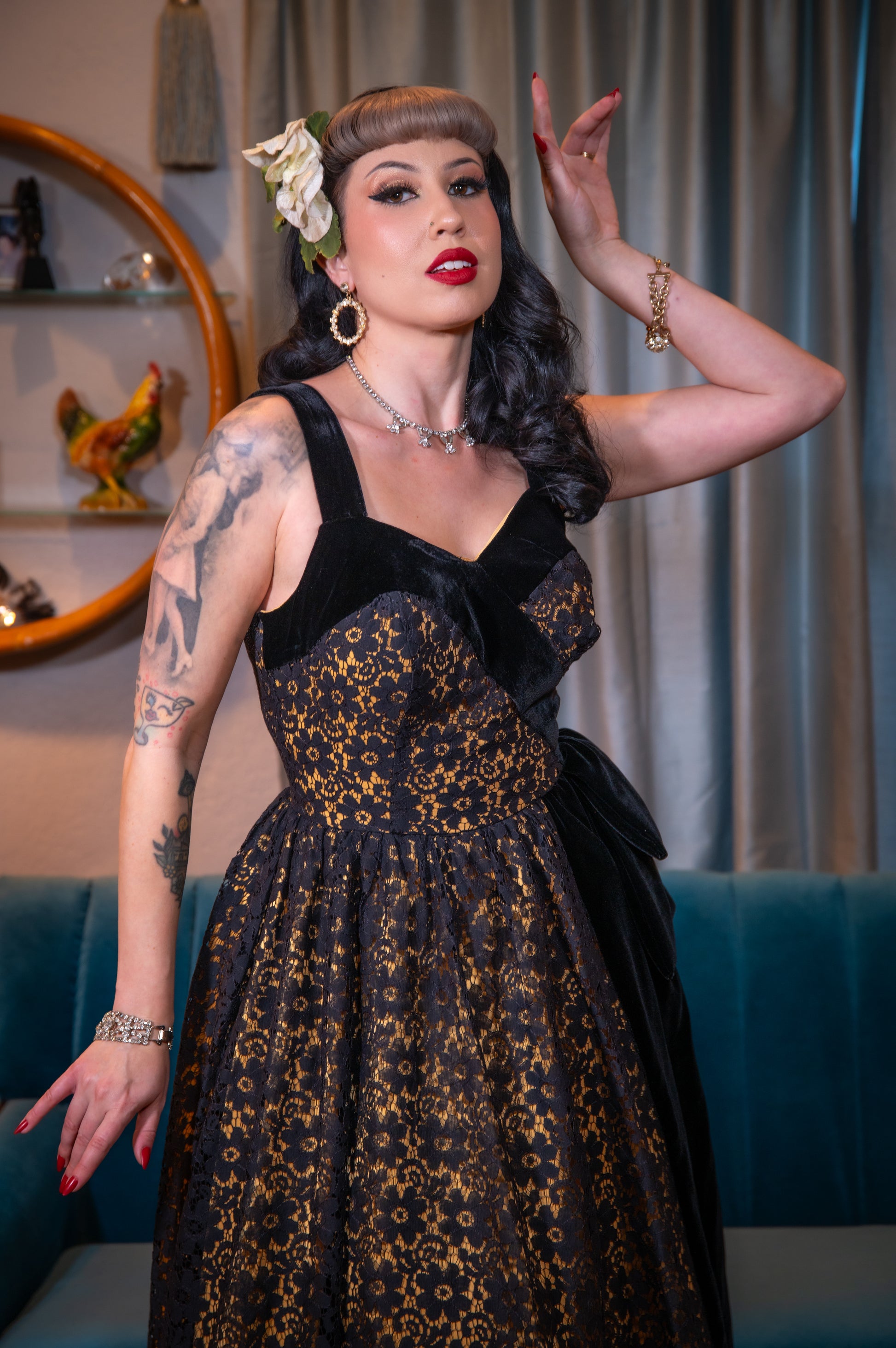 The Sweetheart Lace Dress in Black – LadySplendorClothing