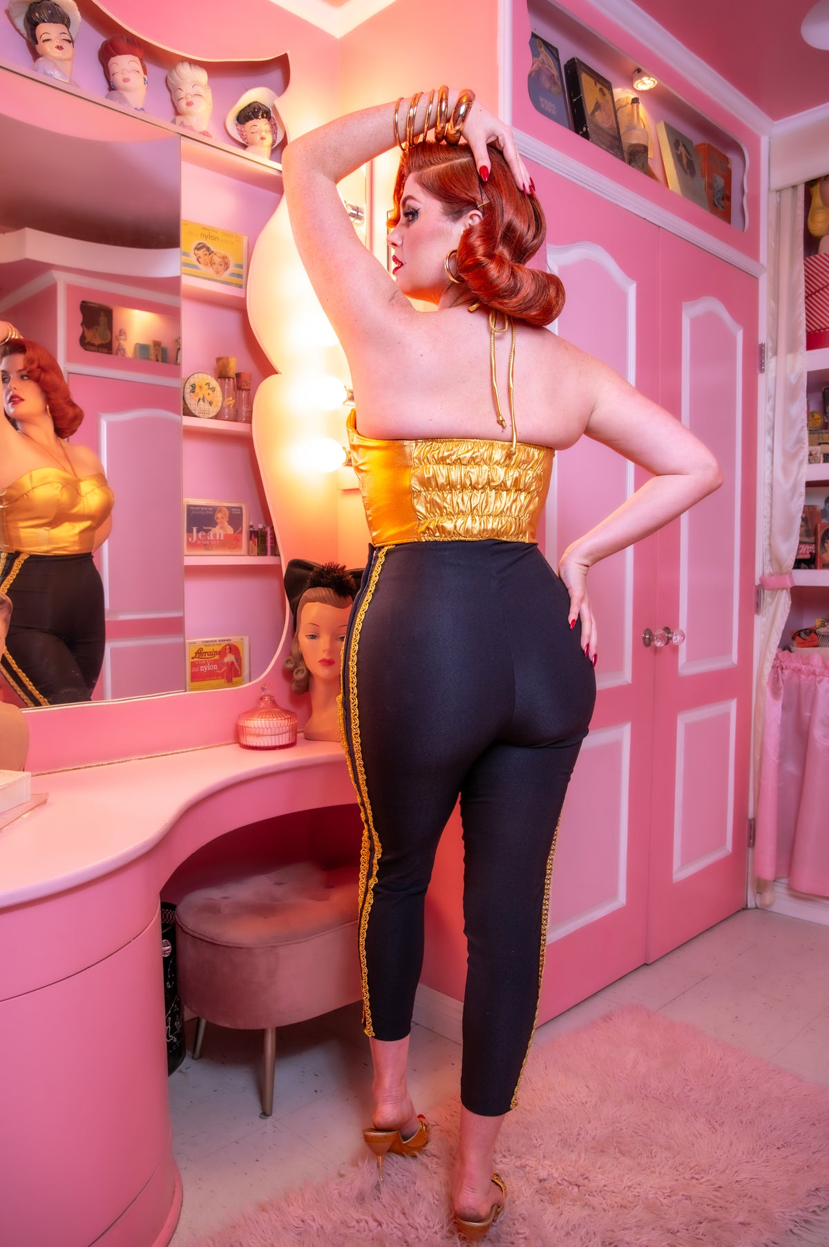Toreador Pants in Black with Gold