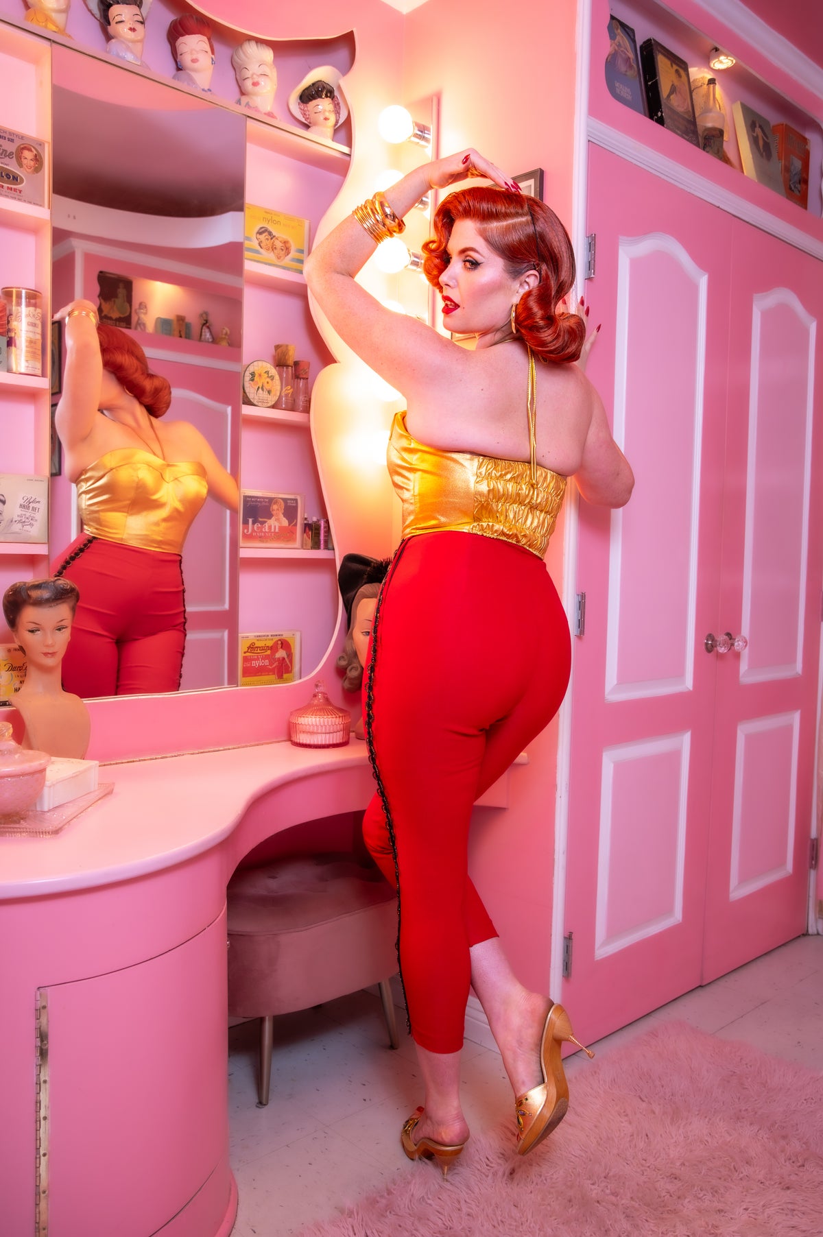 Toreador Pants in Red with Black