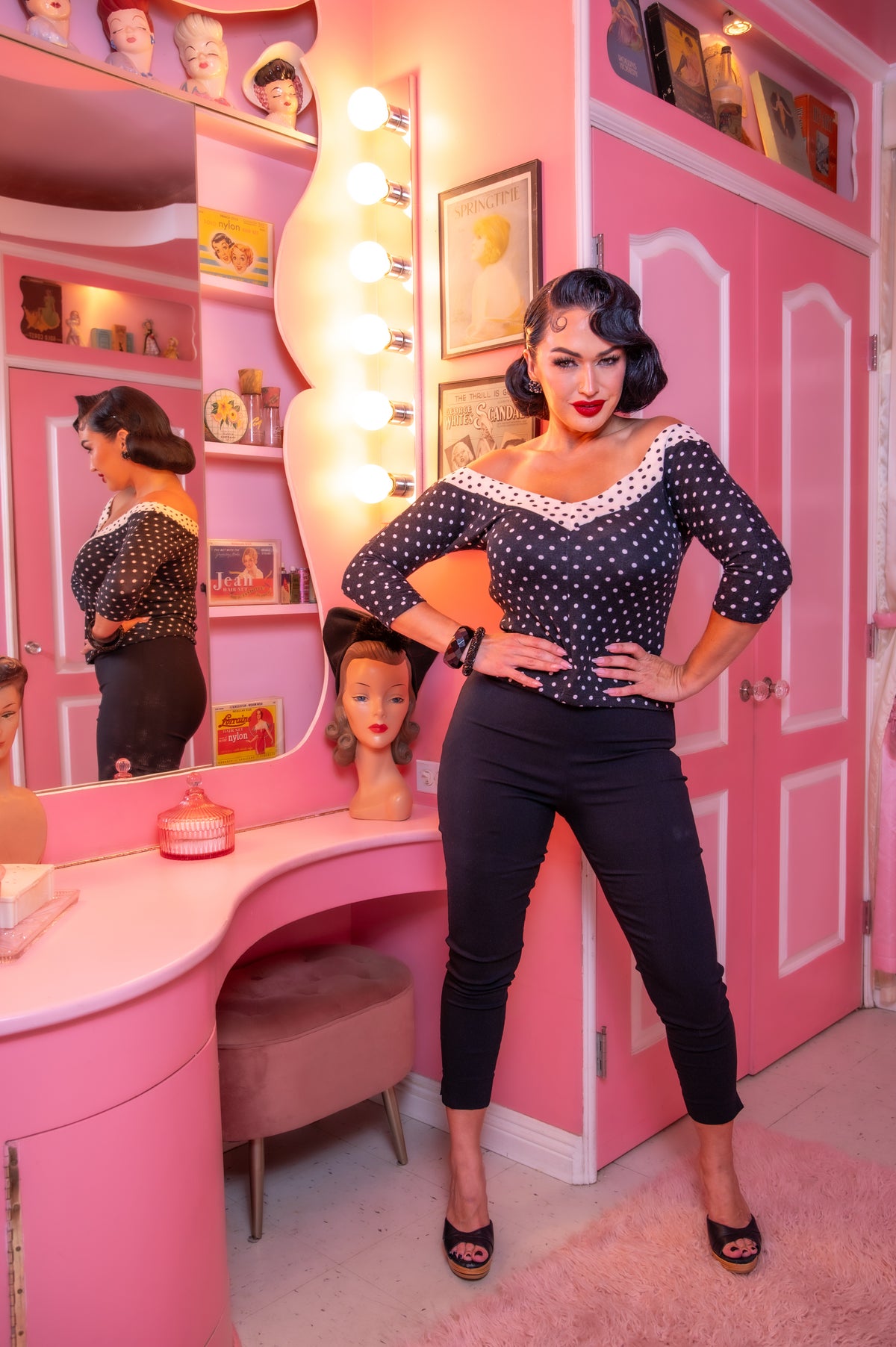 Midcentury V Top in Black Polka Dot
