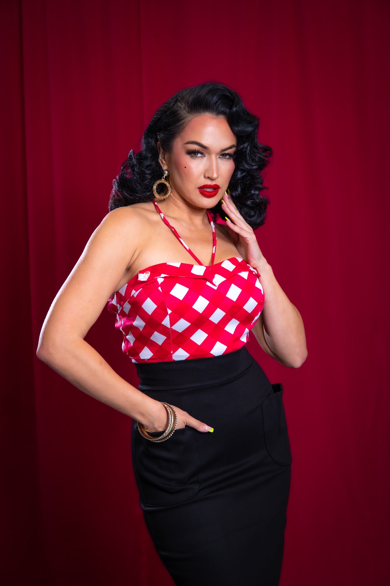 The QUEEN Sun Top in Picnic Gingham