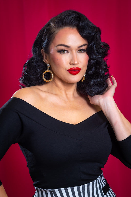 Midcentury V Top in Black